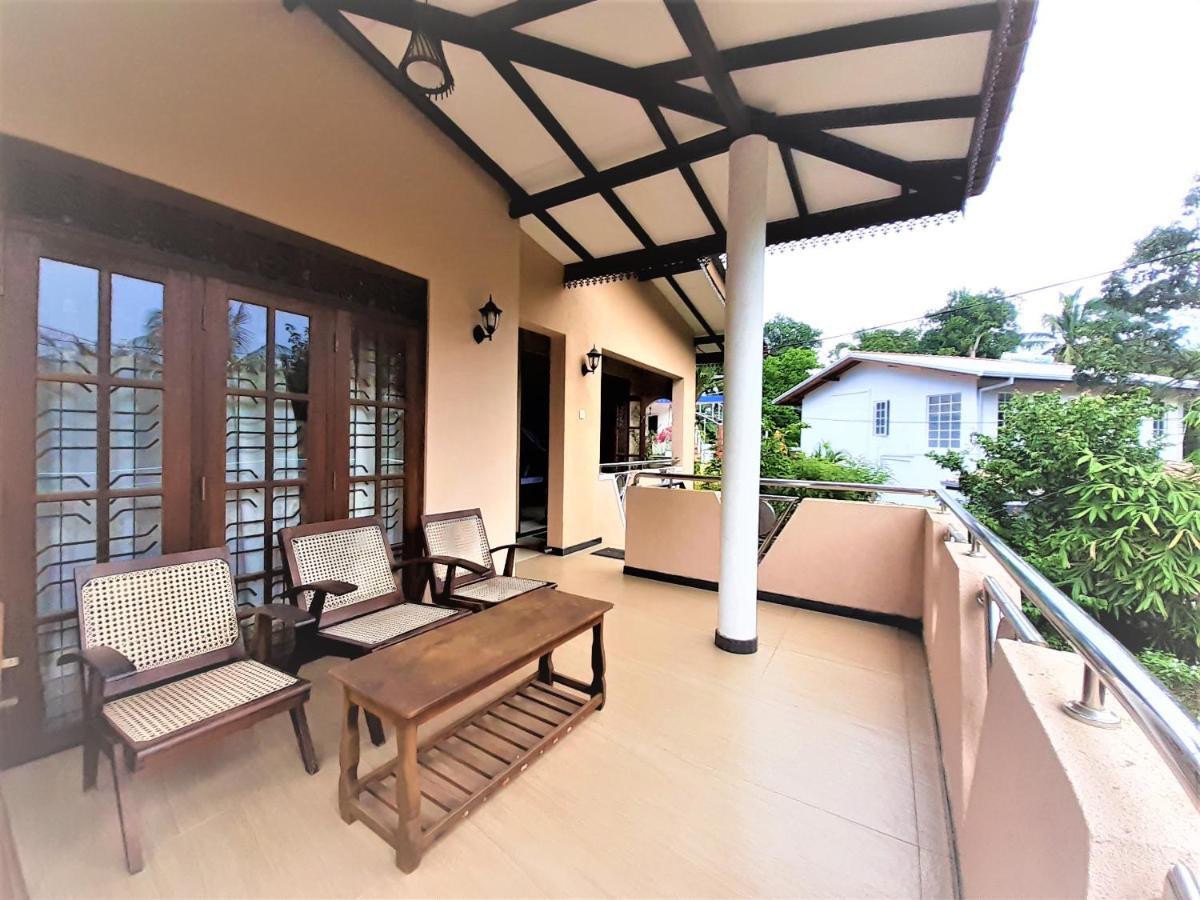 Hotel De Fancy House Unawatuna Esterno foto